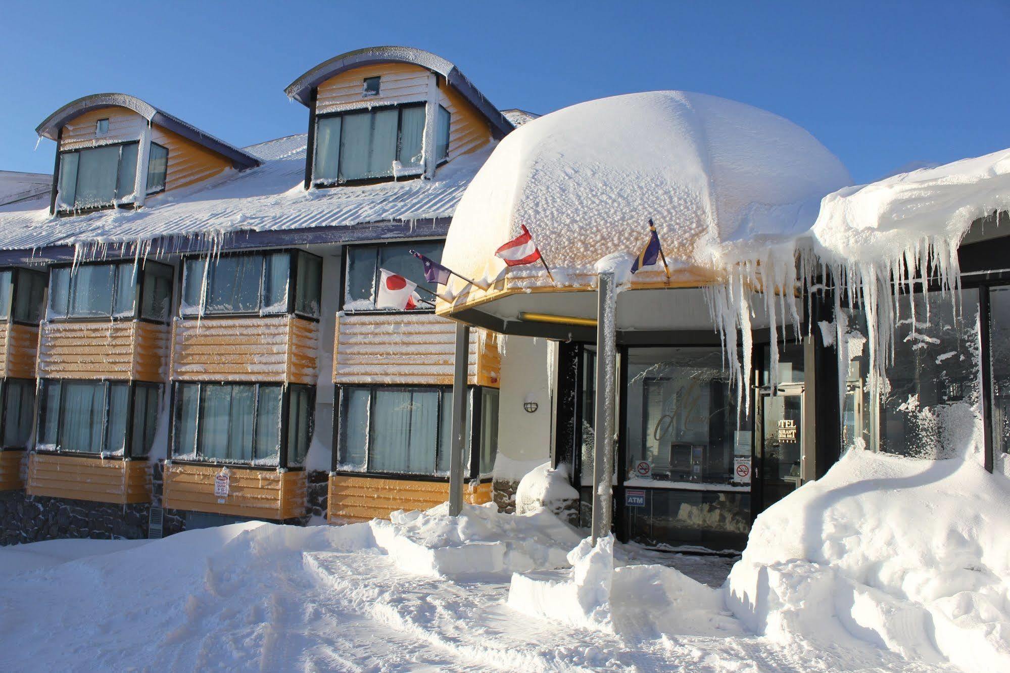 Perisher Manor Hotel Перишър Вали Екстериор снимка